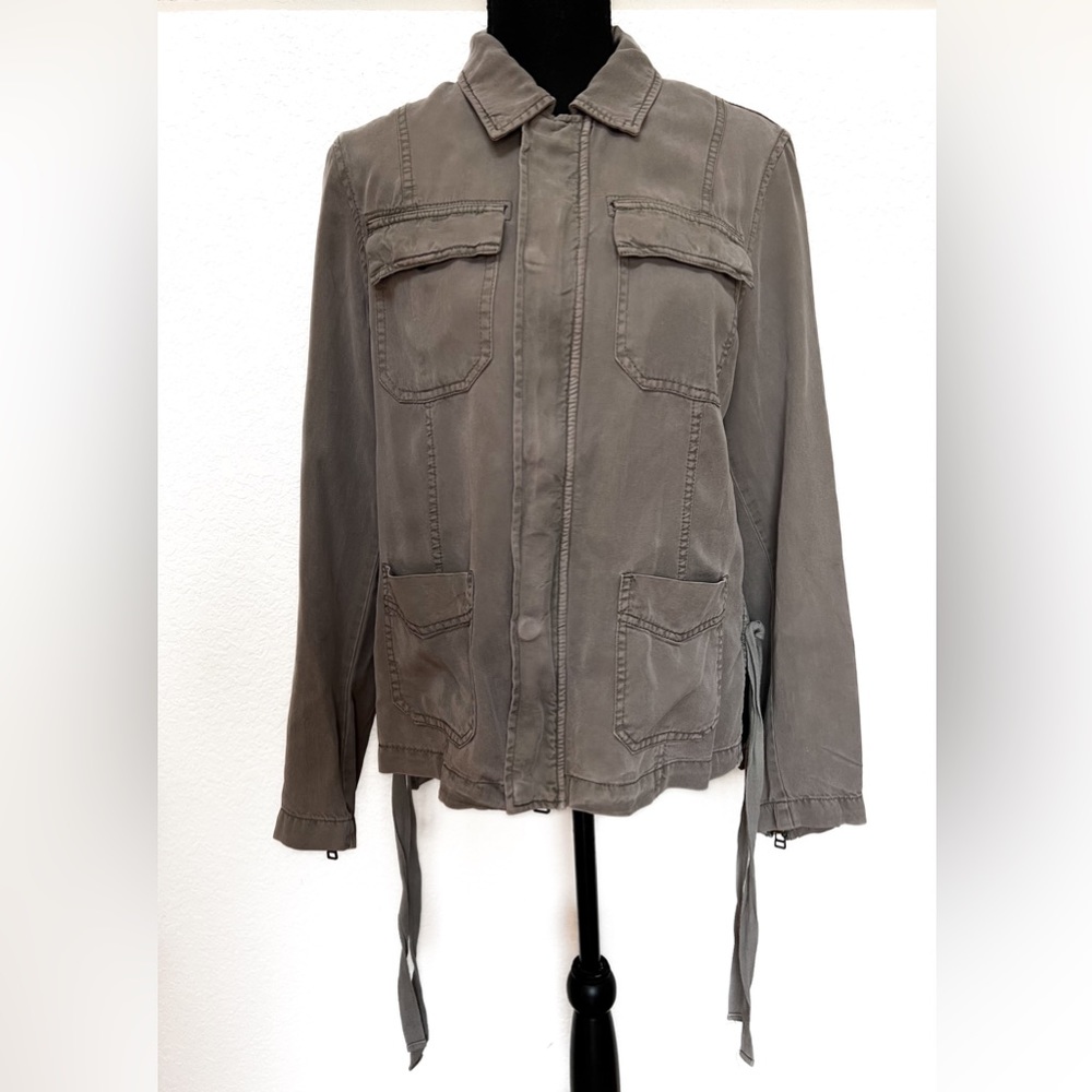 Pam & Gela lightweight jacket. Size small